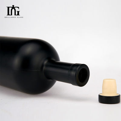 OEM/ODM Acceptable Bouteille en verre en forme classique Gin Rum avec capuchon en bois 500 ml 750 ml