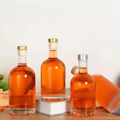Verre à feuilles ciselées noir mat 500 ml/700 ml/750 ml Ronde vide Vodka spiritueux Whisky Gin Bouteille de liqueur avec liège