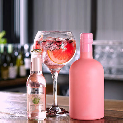 Verre à feuilles ciselées noir mat 500 ml/700 ml/750 ml Ronde vide Vodka spiritueux Whisky Gin Bouteille de liqueur avec liège