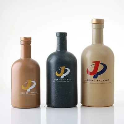Bouteille de vodka en verre congelé 500 ml 750 ml 1000 ml avec logo acceptable