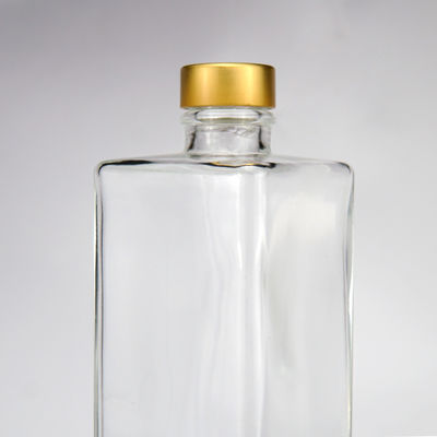 Électroplaté 750 ml de bouteilles en verre en or en bouchon rectangulaire pour les boissons alcoolisées