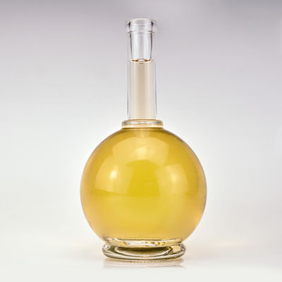 Bouteille en verre de vin 50 cl pour les liqueurs et boissons