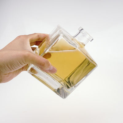 Graverie Custom 750 ml Bouteille de verre carré pour le vin de fruits Whisky Vodka Brandy Rum Gin