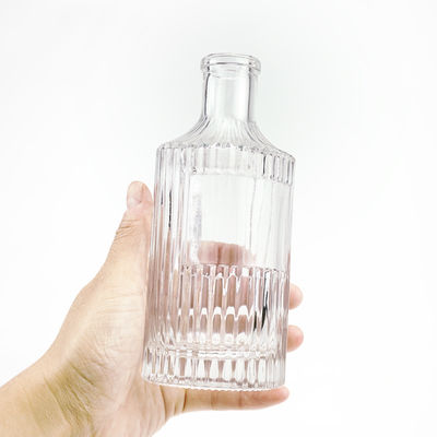 Bouteille en verre de vin avec bandes verticales rondes en liège 250 ml 500 ml