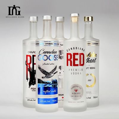 750 ml bouteille à cou long en verre peint bleu Liquore Whiskey Vodka Bouteille pour boisson