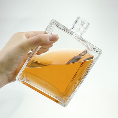 OEM/ODM Acceptable Bouteille en verre personnalisée de 750 ml carré pour whisky vodka brandy gin de rhum