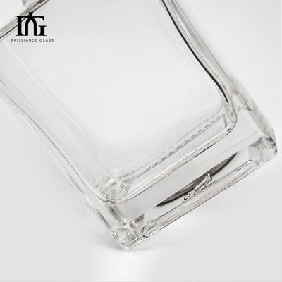 Logo personnalisé Acceptable Bouteille de vodka en verre de 500 ml avec joint de liège