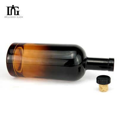 Bouteilles en verre de peinture à pulvériser de 700 ml de design nordique clair avec bouchon de liège inclus