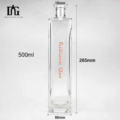 Bouteille en verre carré transparente de 500 ml avec fond lourd et bouchon de liège