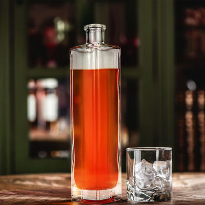 Bouteille en verre carré transparente de 500 ml avec fond lourd et bouchon de liège