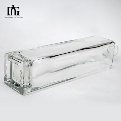 Bouteille en verre carré transparente de 500 ml avec fond lourd et bouchon de liège