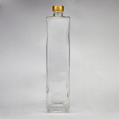 700 ml de bouteille en aluminium à vis carrée à bouchon de fond épais Vodka Brandy Rum Gin Spiritueux Bouteille en verre