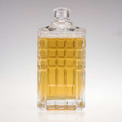 OEM/ODM Acceptable Bouteille de verre écologique de 500 ml carré pour le whisky et la beauté