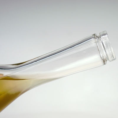 Bouteille en verre transparent de 500 ml pour le gin, le whisky, le rhum et les spiritueux