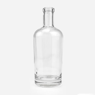 Logo personnalisé 300ml 500ml 700ml 750ml Bouteille en verre pour la vodka Whisky Liquor Brandy