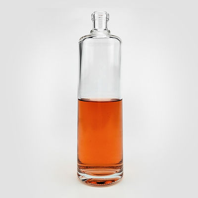 Disponible gratuitement 750 ml 700 ml Bouteille en verre écologique populaire pour les spiritueux de gin au rhum