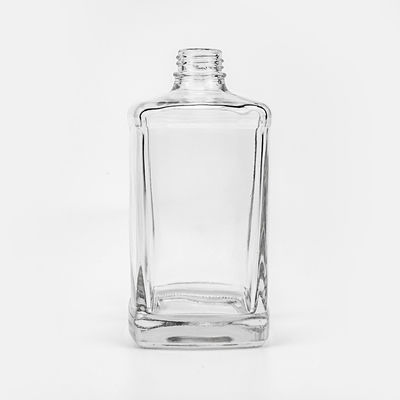 Acceptable Logo du client Bouteille de rhum en verre 500 ml 750 ml Type de scie de fermeture