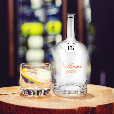 Bouteille de gin en verre de 700 ml avec bouchon à vis de liège Whisky clair Rum spiritueux Bouteille de vodka
