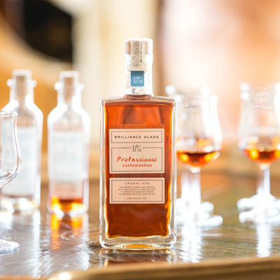 Bouteille en verre gravée pour une consommation personnalisée 700 ml Gin Rum vide 700 ml 750 ml Vodka Whiskey Brandy