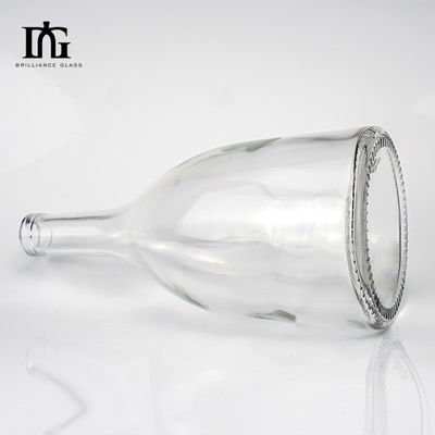 Bouteille en verre ronde de 250 ml/500 ml/700 ml/750 ml de capacité avec type d'étanchéité CORK