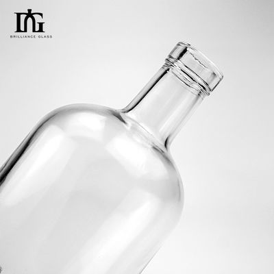 Disponible librement personnalisé 700 ml Whiskey Rum Gin Bouteille d'alcool vide avec liège