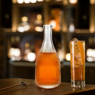 Bouteille en verre de 450 ml/700 ml/750 ml gravée pour la présentation commerciale des liqueurs en clair