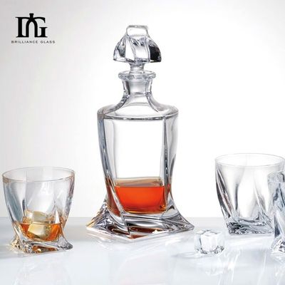 Bouteilles de verre vides de conception unique pour alcool 500 ml 700 ml 750 ml boissons industrielles