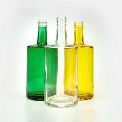 Bouteille en verre à épaule plate Super Flint pour les liqueurs et boissons personnalisées 500 ml 750 ml