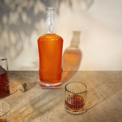 OEM/ODM 700ml 750ml Bouteille en verre pour le vin et le whisky