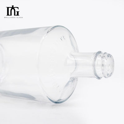 Bouteilles en verre de type CORK de 1000 ml/500 ml/700 ml/750 ml pour emballage de boissons alcoolisées et de vin