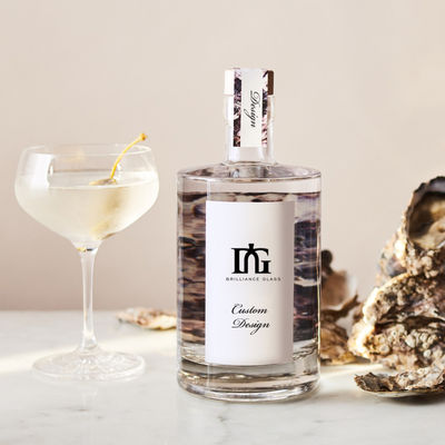 Bouteille en verre de luxe personnalisée pour les spiritueux Vodka Whisky Rum et Gin Type de liège