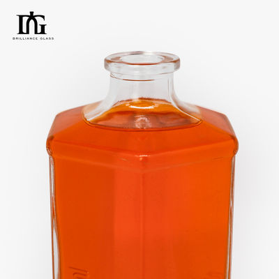 Type d'étanchéité Bouteilles en verre de liqueur claire en liège de 500 ml pour les spiritueux de tequila