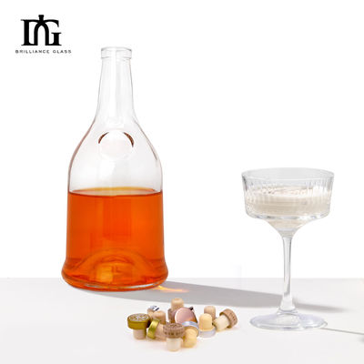 Logo personnalisé Bouteille en verre de 500 ml/700 ml pour jus de cognac Vin ou liqueur Conception unique