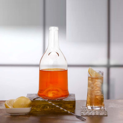 Logo personnalisé Bouteille en verre de 500 ml/700 ml pour jus de cognac Vin ou liqueur Conception unique