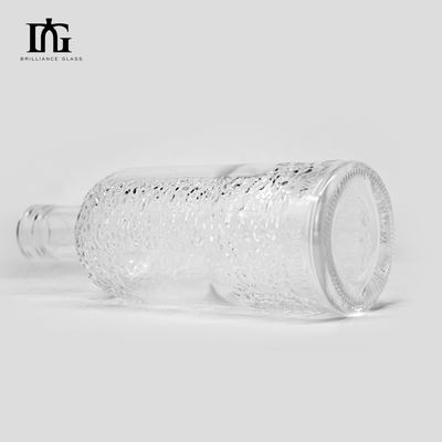 750 ml/700 ml bouteille en verre pour vodka gin rhum whisky fourni par acceptant le logo personnalisé