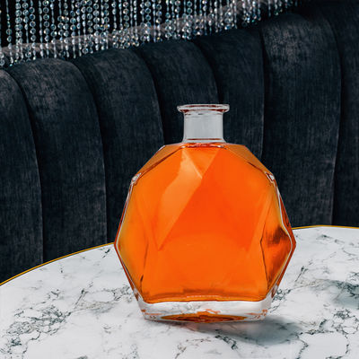 Bouteilles en verre d'alcool vide de 700 ml pour le gin, le rhum, le whisky et la vodka