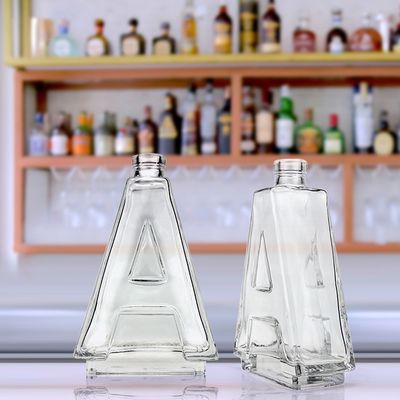 Surface de gravure Manipulation 50 cl Visque vide clair Vodka Bouteille en verre avec liège