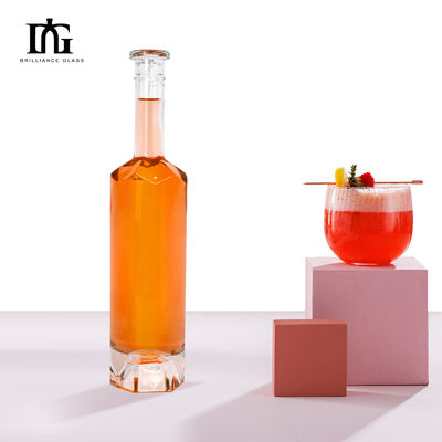 Whisky Vodka Gin Rum 700 ml Bouteille en verre transparent ronde avec bouchon à liège et vis personnalisé
