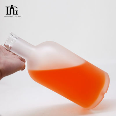 Bouteille en verre pour les liqueurs 1L Vodka Whisky Rum Tequila dans le design classique carré