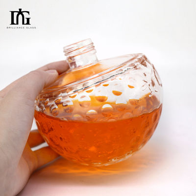 Bouteille en verre transparent de 700 ml avec forme de crâne unique et liège gravé