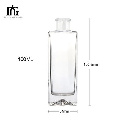 250 ml/350 ml/500 ml/550 ml/650 ml/700 ml/750 ml Bouteille en verre Fermeture au liège pour la vodka et le rhum