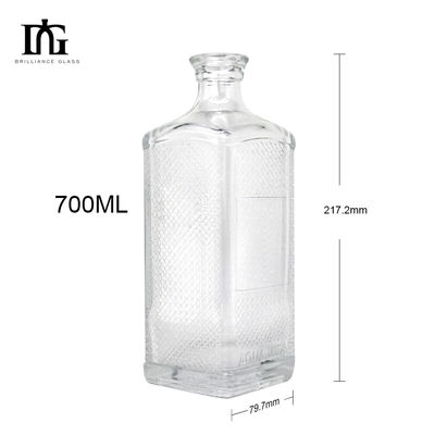 Bouteille en verre au fond soulevé sur mesure de 700 ml de capacité pour les spiritueux Whisky Vodka Gin Tequila