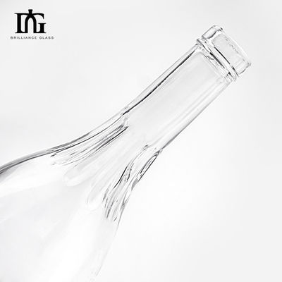 Bouteille de verre ronde de 700 ml pour les spiritueux Vodka Gin Custom Design unique OEM / ODM accepté