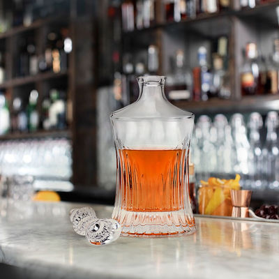 Logo personnalisé Bouteille de whisky bourbon gin de 700 ml avec conception de bouteille en verre de vin