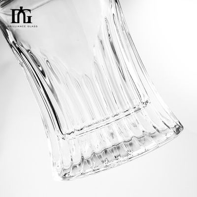 Logo personnalisé Bouteille de whisky bourbon gin de 700 ml avec conception de bouteille en verre de vin