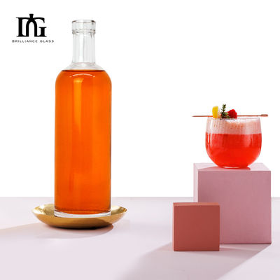 Bouteille en verre 700 ml 500 ml Vodka Wine avec sérigraphie personnalisée et estampage à chaud