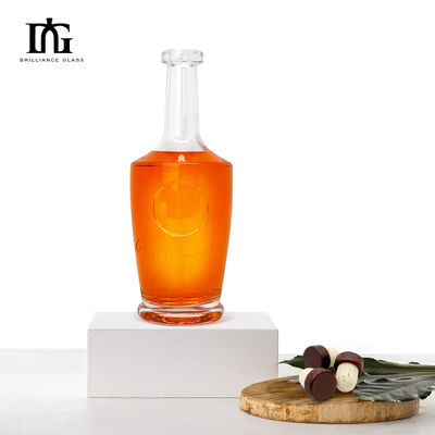 OEM/ODM Acceptable 750 ml Bouteille vide en verre Super Flint pour le whisky Gin Vodka
