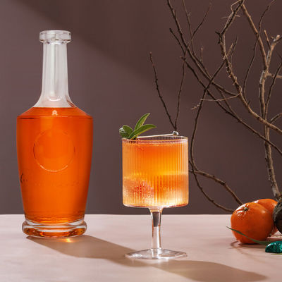 OEM/ODM Acceptable 750 ml Bouteille vide en verre Super Flint pour le whisky Gin Vodka