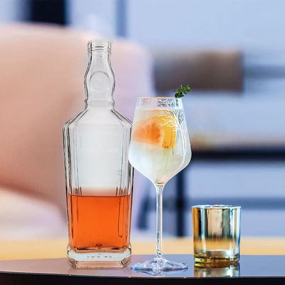 Graver une bouteille de whisky de 700 ml pour OEM/ODM Acceptable haut de verre de flint