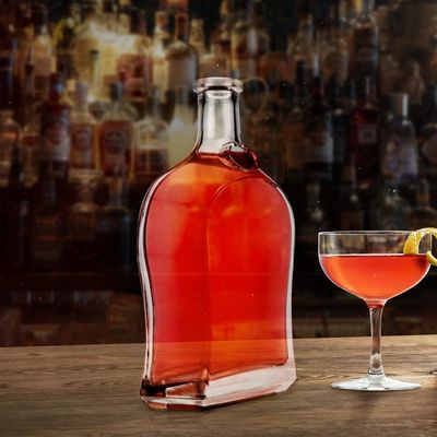 500 ml de vodka spirits gin rum bouteille en verre alcool à base de liège matériau en verre Logo acceptable